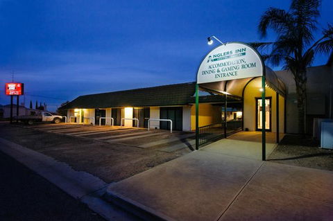 Anglers Inn Restaurant - Darwin Tourism 0