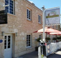 Caledonian Inn - Darwin Tourism