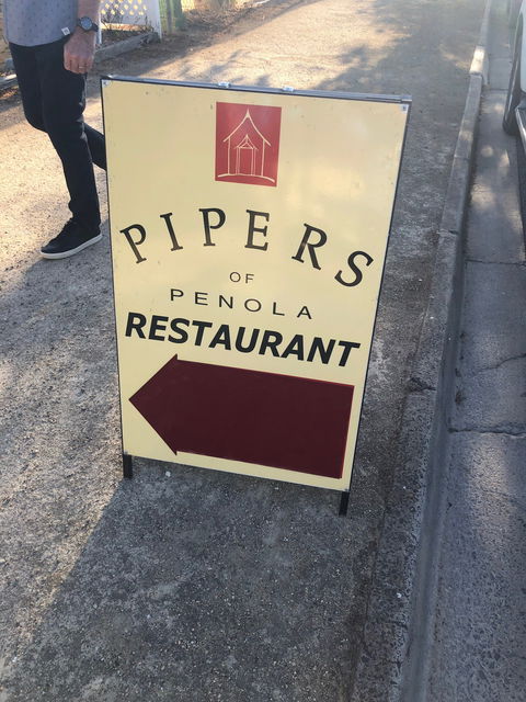 Pipers Of Penola - Darwin Tourism 14