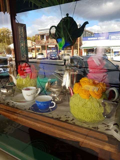 Polly's Tearooms - Darwin Tourism 5
