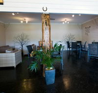 The Sidewalk Cafe  Garden - Darwin Tourism