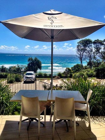 Manta Ray Bistro At Stradbroke Island Beach Hotel - Darwin Tourism 0