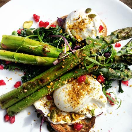 Cafe Claremont - Darwin Tourism 0