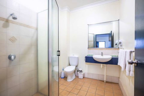 Atherton Hotel - Darwin Tourism 3