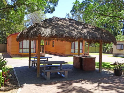 Adelaide Caravan Park - Darwin Tourism 9