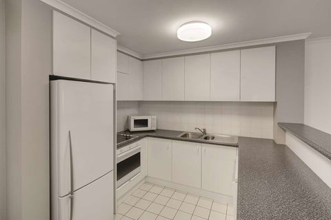 Adina Serviced Apartments James Court - Darwin Tourism 7
