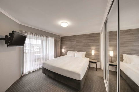 Adina Serviced Apartments James Court - Darwin Tourism 9