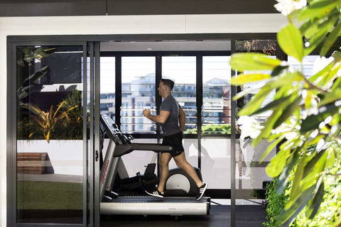Alcyone Hotel Residences - Darwin Tourism 14