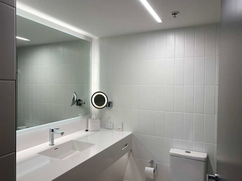 Hilton Adelaide - Darwin Tourism 4