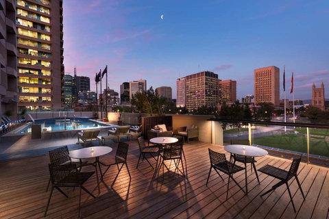 Hilton Adelaide - Darwin Tourism 7