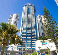 Mantra Towers of Chevron Surfers - Darwin Tourism