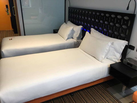 The Constance - Darwin Tourism 5
