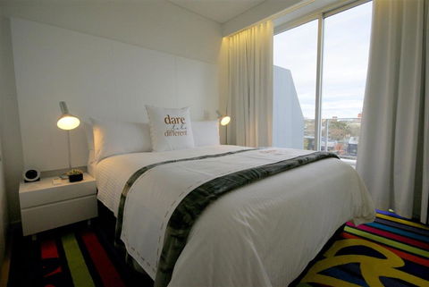 Adge Apartment Hotel - Darwin Tourism 6