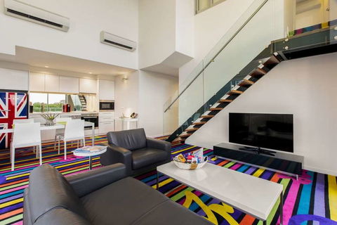 Adge Apartment Hotel - Darwin Tourism 11