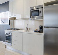 Meriton Suites Zetland - Darwin Tourism