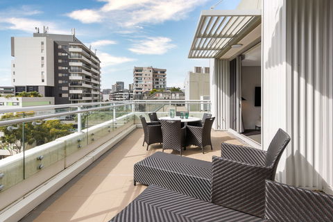 Meriton Suites Zetland - Darwin Tourism 10