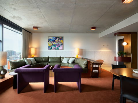 ACE Hotel Sydney - Darwin Tourism 11