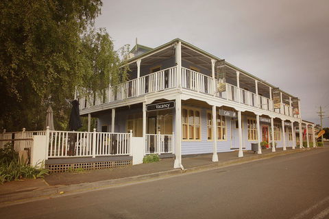 Mole Creek Guest House - Darwin Tourism 0