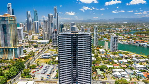 Arise Ruby Gold Coast - Darwin Tourism 1