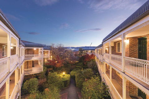 Adina Serviced Apts Canberra Kingston - Darwin Tourism 2