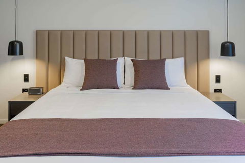 Abode Belconnen - Darwin Tourism 1