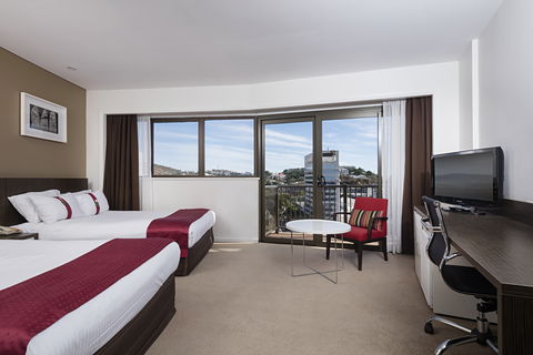 Hotel Grand Chancellor Townsville - Darwin Tourism 3