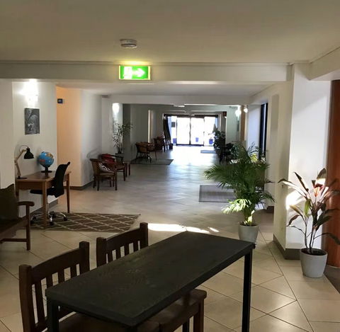 Ayr Traveller's Motel - Darwin Tourism 2