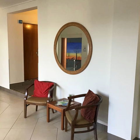 Ayr Traveller's Motel - Darwin Tourism 3