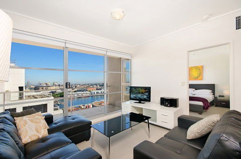Astra Apartments Sydney CBD - Darwin Tourism 6