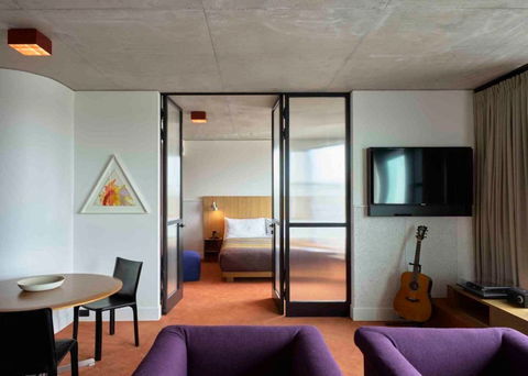 ACE Hotel Sydney - Darwin Tourism 12