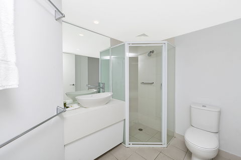 Astra Apartments The Griffin - Darwin Tourism 5