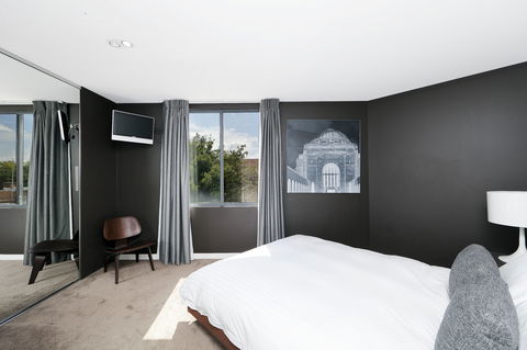 Astra Apartments The Griffin - Darwin Tourism 6