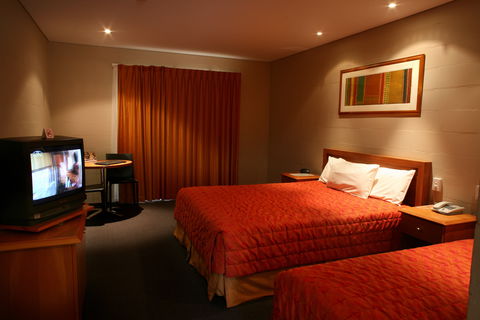 Outback Hotel & Lodge - Darwin Tourism 2