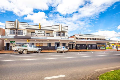 Atherton Hotel - Darwin Tourism 0