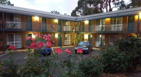 Hepburn Springs Motor Inn - Darwin Tourism 0