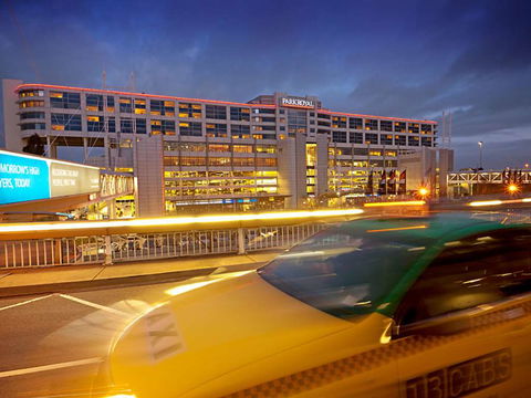 PARKROYAL Melbourne Airport - Darwin Tourism 0