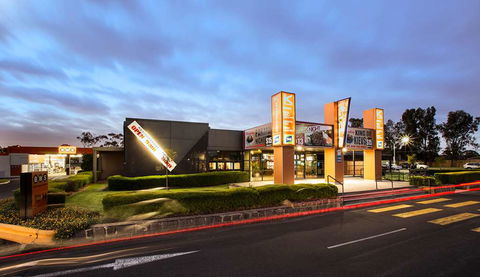 Nightcap At Keysborough Hotel - Darwin Tourism 0