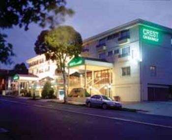 Hotel Crest On Barkly - Darwin Tourism 0