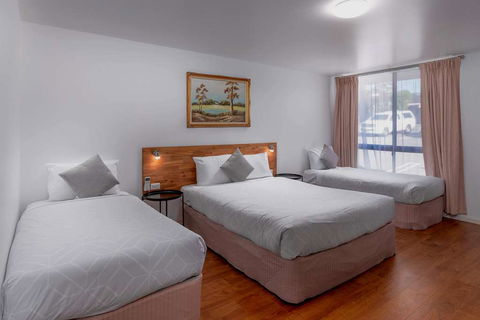 Econo Lodge Lilydale - Darwin Tourism 0