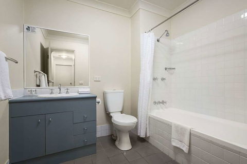 APX Apartments Parramatta - Darwin Tourism 6