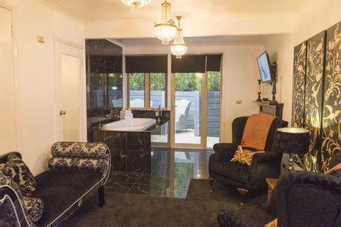Adeline Bed & Breakfast - Darwin Tourism 7