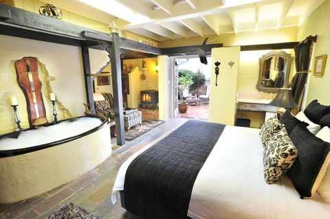 Adeline Bed & Breakfast - Darwin Tourism 10