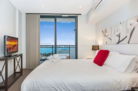 Astra Apartments Perth - Darwin Tourism 12