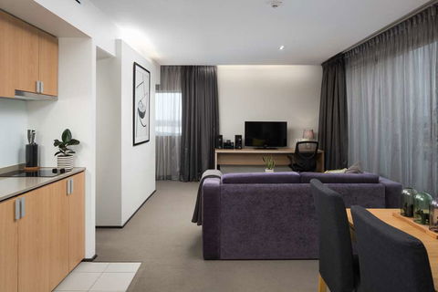 Atura Dandenong - Darwin Tourism 14