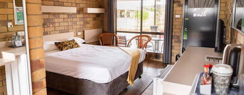 Abacus Motel Mount Isa - Darwin Tourism 4