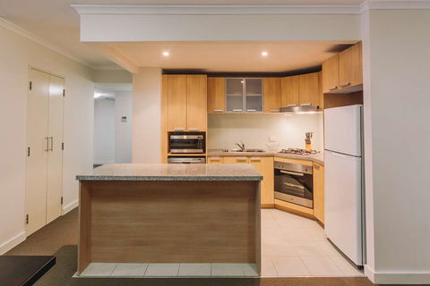 Newcastle Central Plaza - Darwin Tourism 12