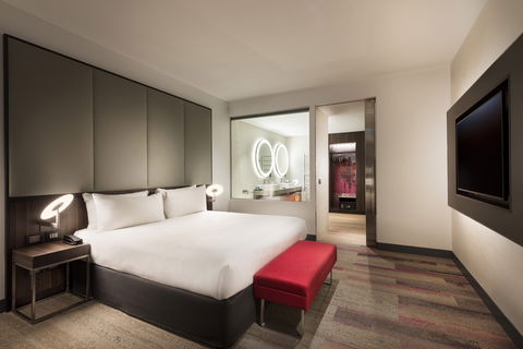 Aloft Perth - Darwin Tourism 10