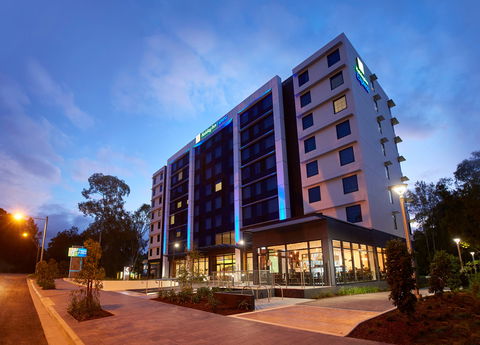 Holiday Inn Express Sydney Macquarie Pk - Darwin Tourism 1