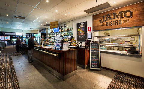 Nightcap At Jamison Hotel - Darwin Tourism 2