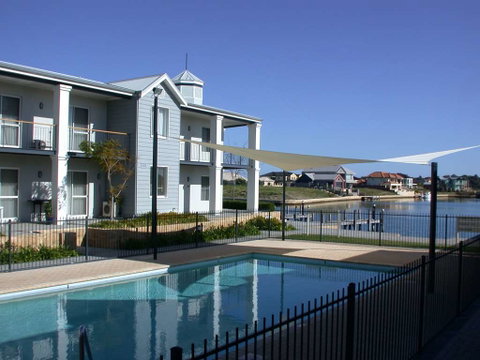C Mandurah Resort & Serviced Apartments - Darwin Tourism 1